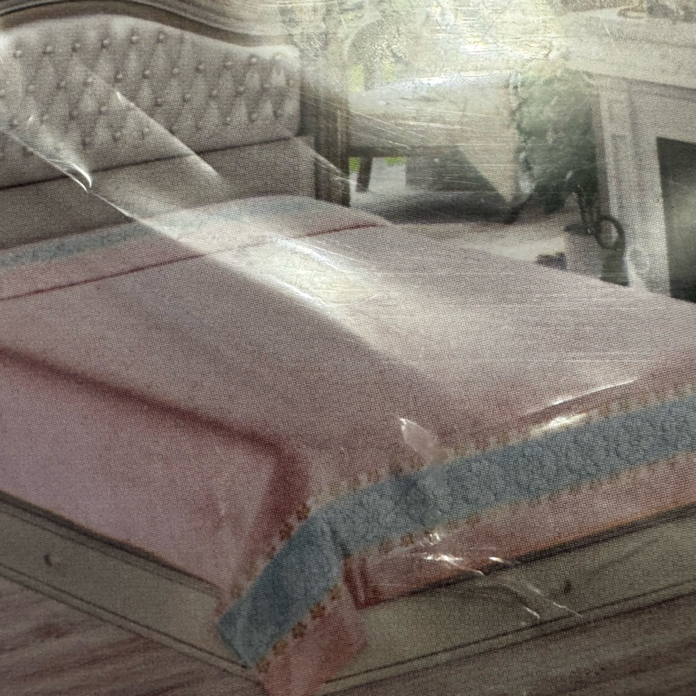 Lavien New Cotton Elegant Pink and Blue Towel  Bedspread 78/86 inches